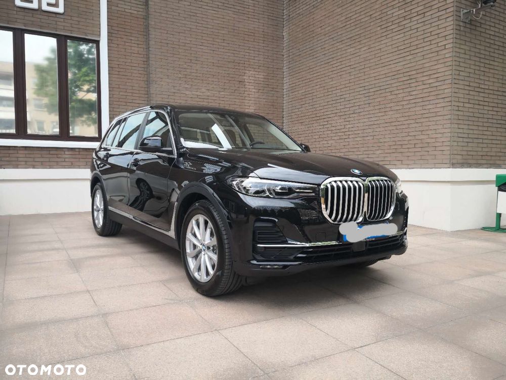 BMW X7 2022 photo 3