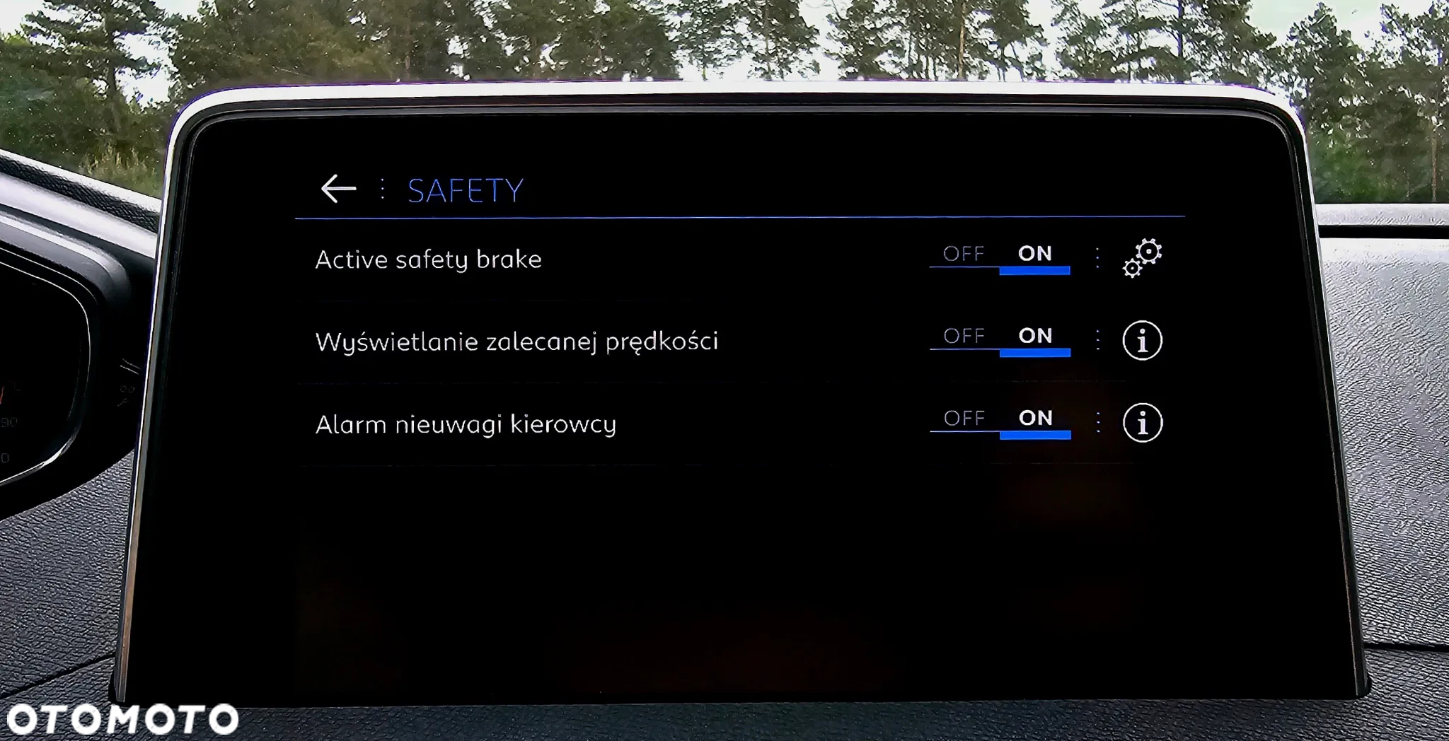 Peugeot 3008 BlueHDi 130 Stop & Start EAT8 Allure - 28
