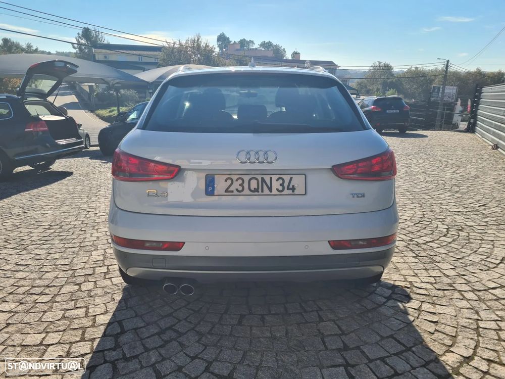 Audi Q3 2.0 TDI Design - 9
