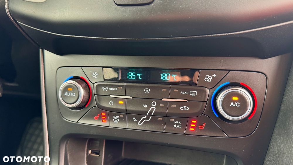 Ford Focus 1.0 EcoBoost Platinium X ASS - 39
