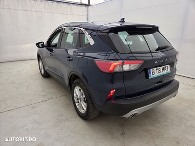 Ford Kuga - 3