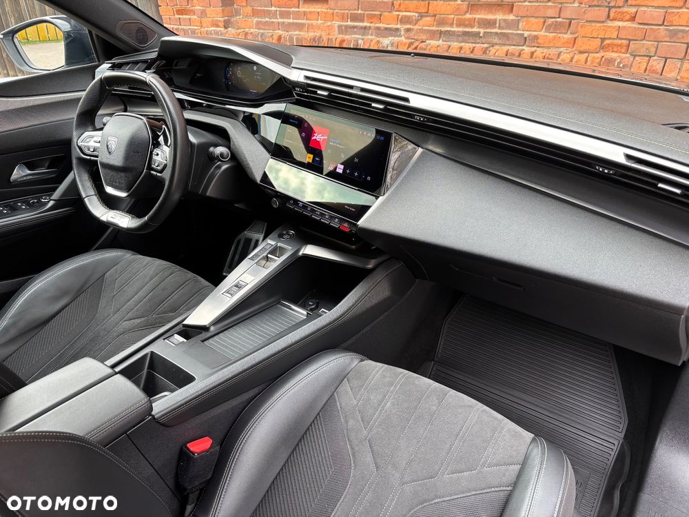 Peugeot 308 1.6 Hybrid PHEV GT EAT8 - 27