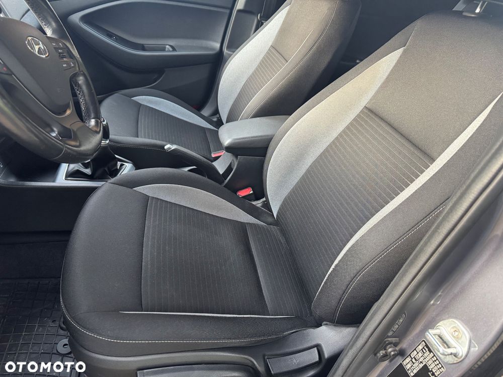 Hyundai i20 1.2 BlueDrive Elegant - 30