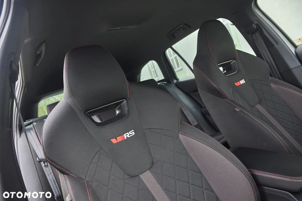 Skoda Octavia 2.0 TSI DSG RS - 5