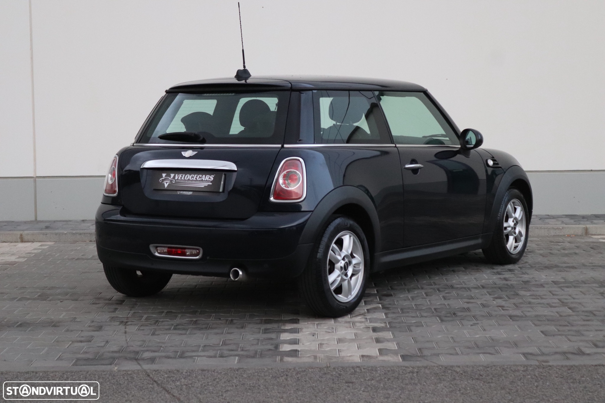 MINI 3 Portas One D - 2