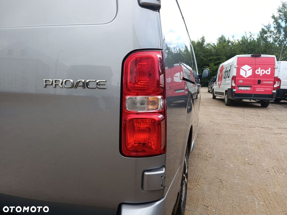 Toyota PROACE - 32