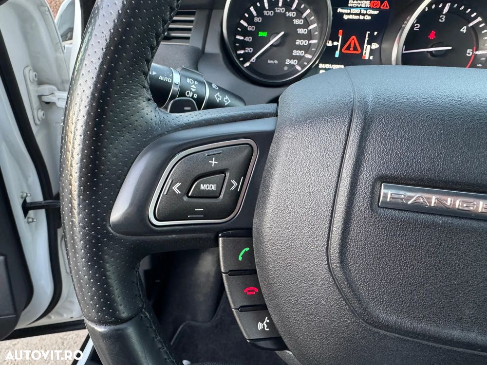 Land Rover Range Rover Evoque - 25