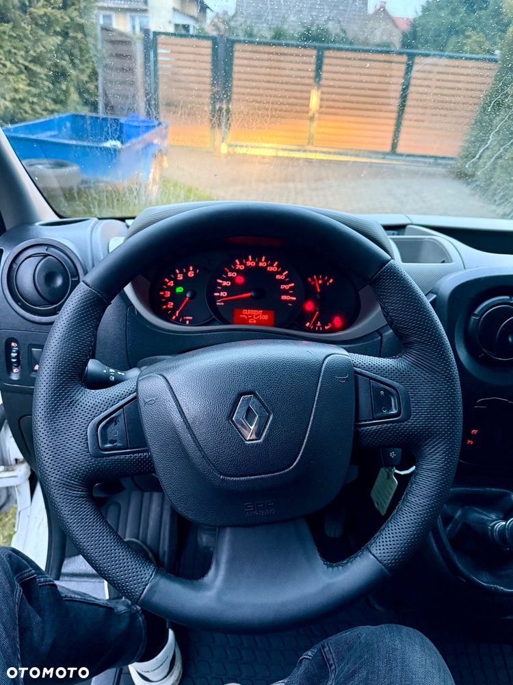 Renault Master - 10