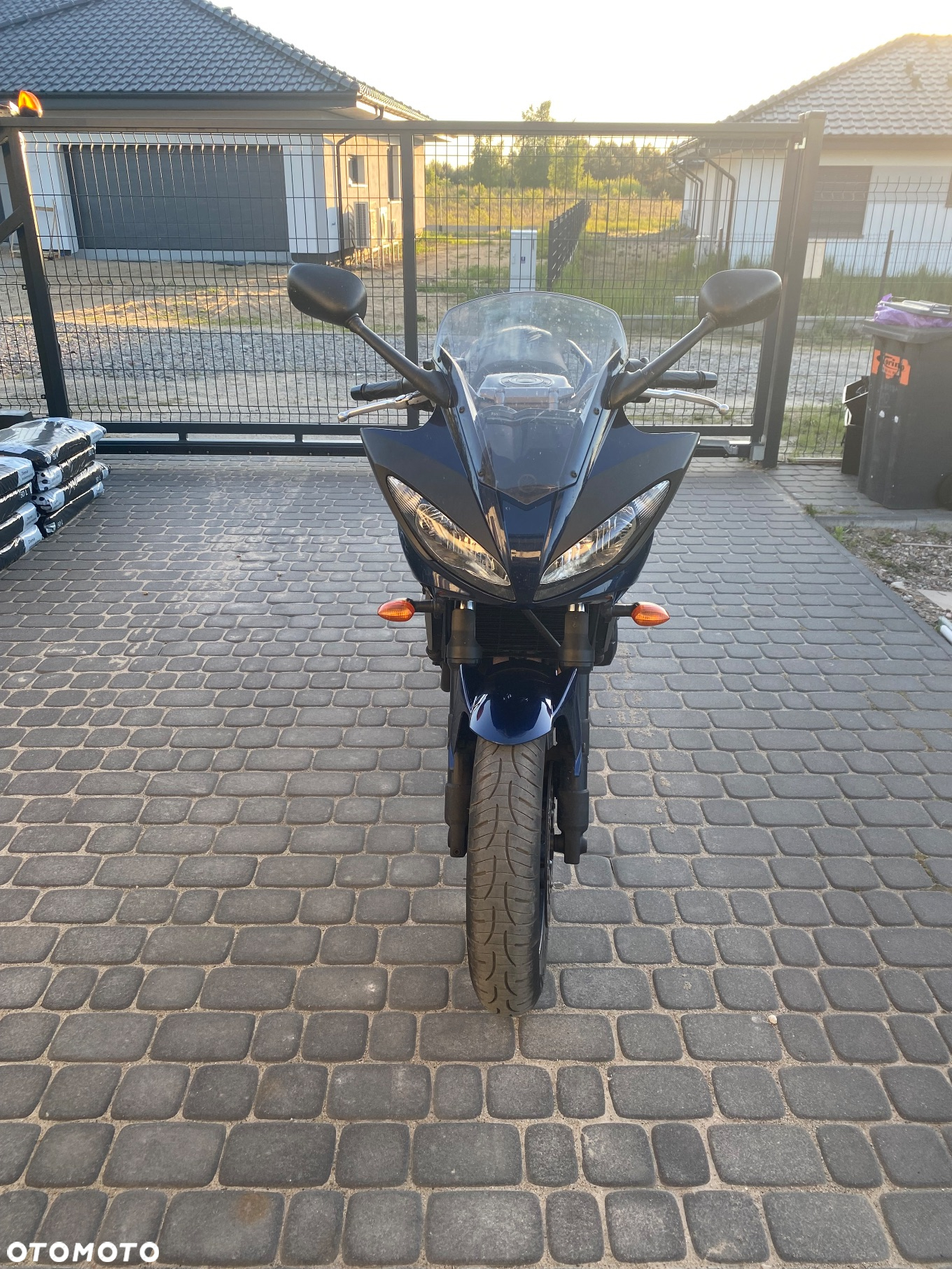 Yamaha FZ6 - 7