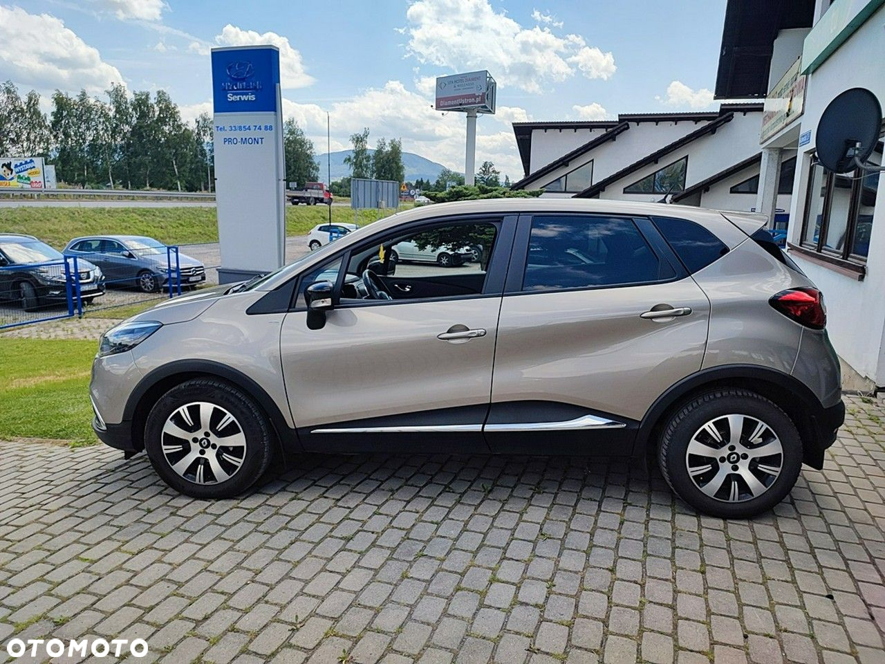 Renault Captur - 8