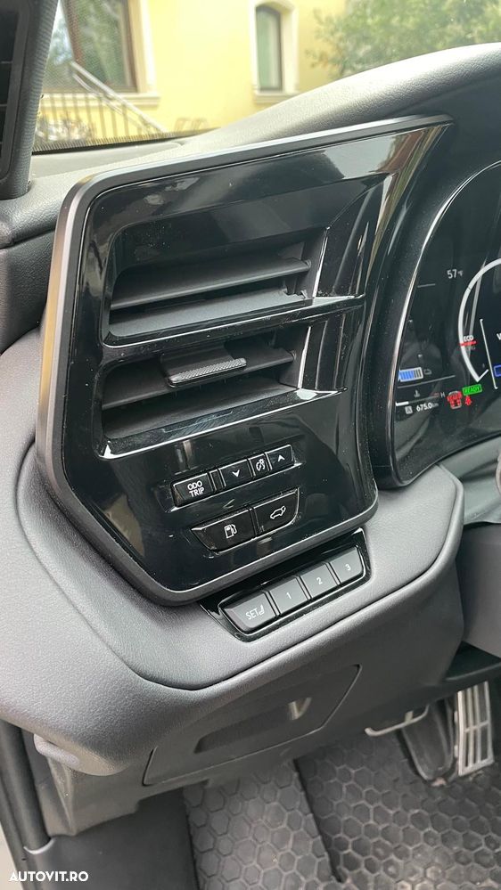 Lexus TX500 H - 20