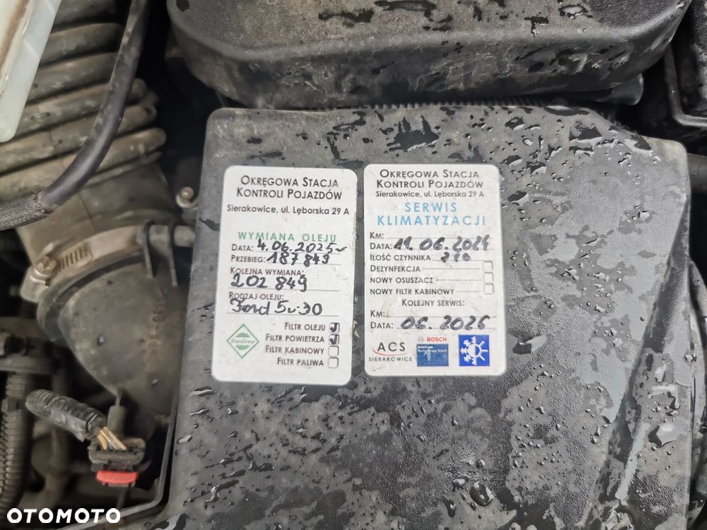 Ford Kuga 1.6 EcoBoost 2x4 Titanium - 23
