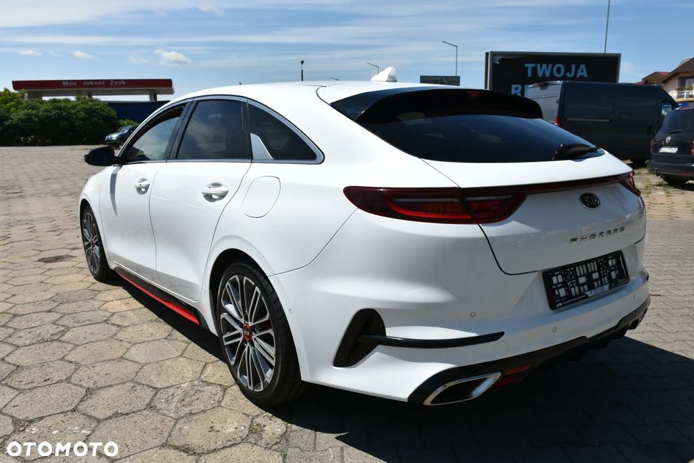Kia ProCeed 1.6 T-GDI DCT7 OPF GT - 11