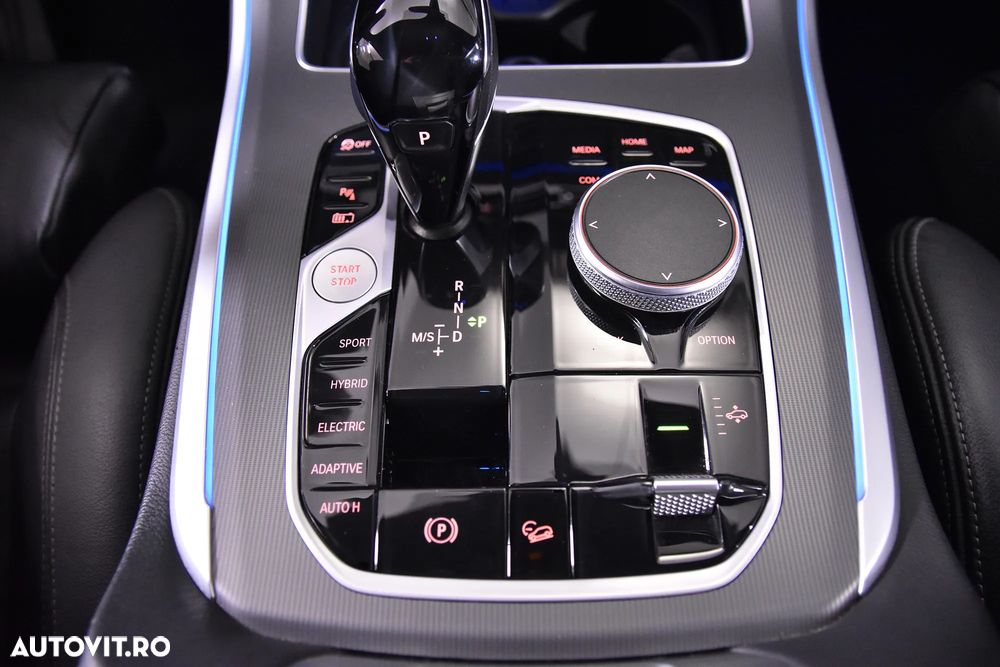 BMW X5 xDrive45e - 17