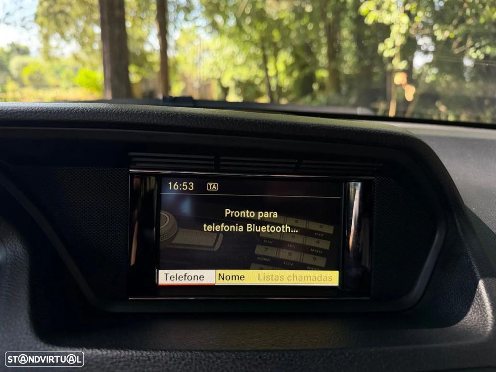 Mercedes-Benz E 220 (BlueTEC) d 9G-TRONIC - 25