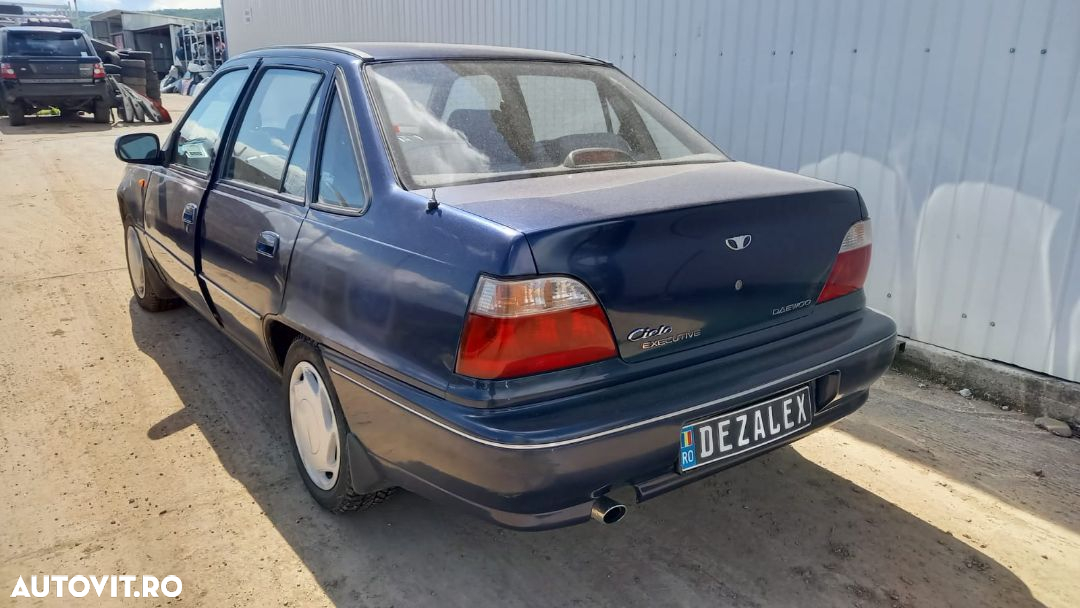 Dezmembrari DAEWOO CIELO EXECUTIVE AN 2004 1.5I 16 VALVE 5 TREPTE - 3