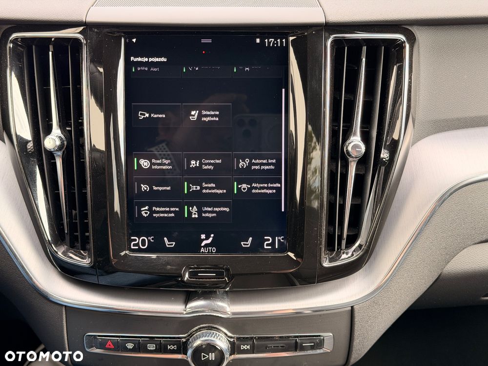 Volvo XC 60 D4 SCR Momentum - 35
