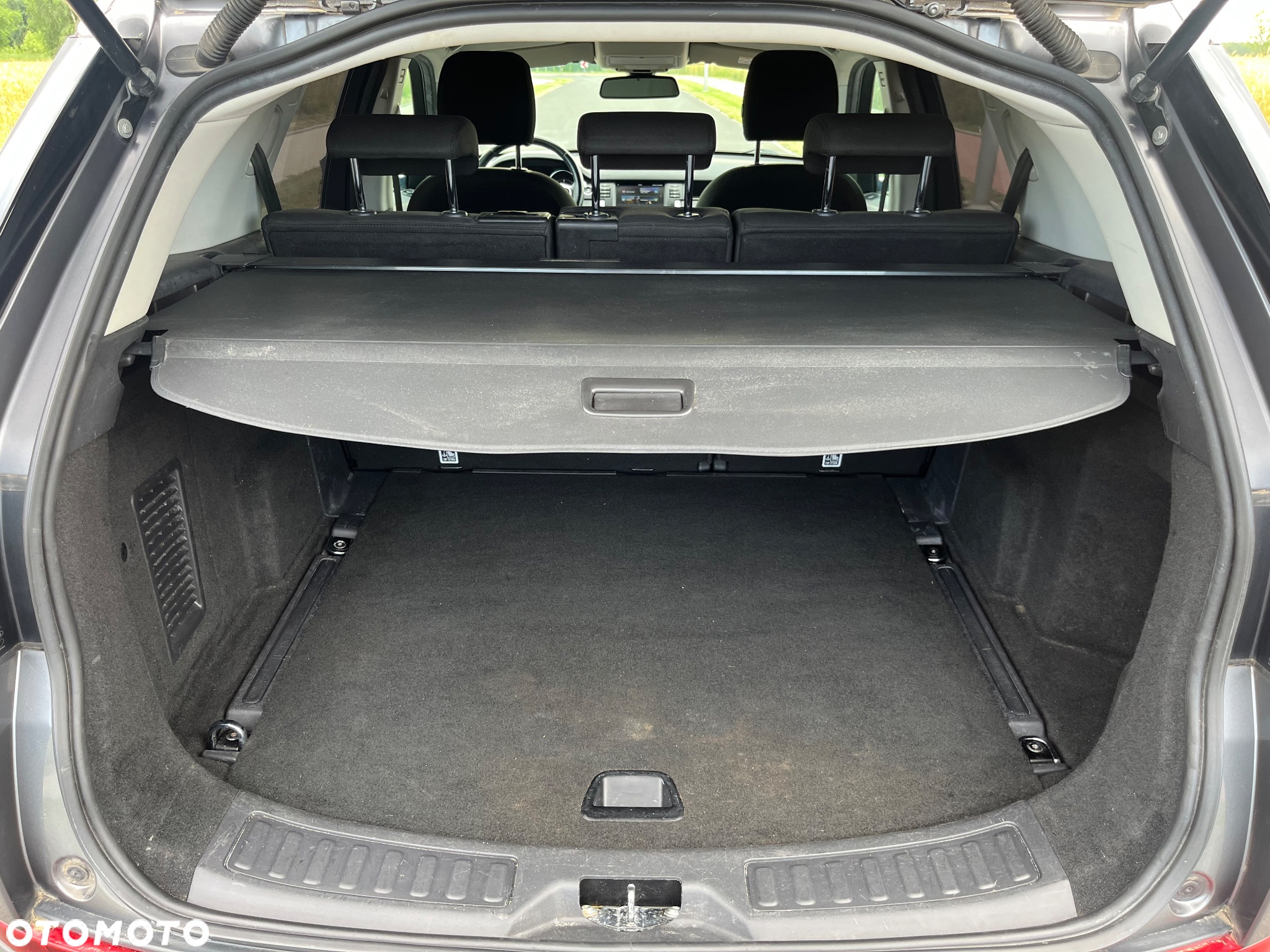 Land Rover Discovery Sport 2.0 TD4 Pure - 14