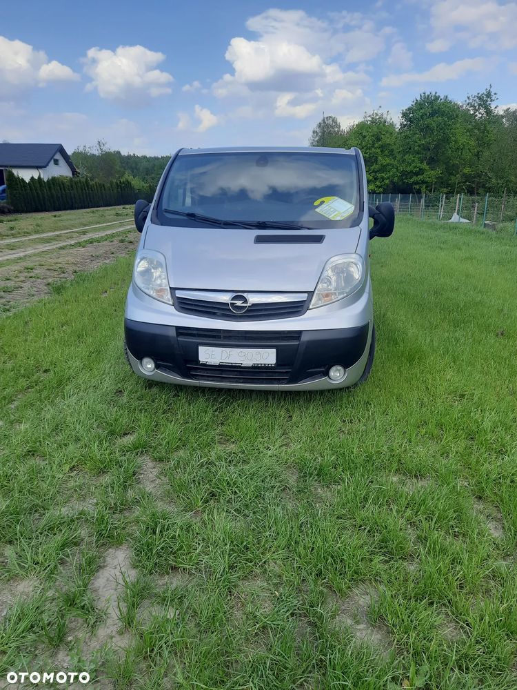 Opel Vivaro L2H1 2.9t Essentia - 2