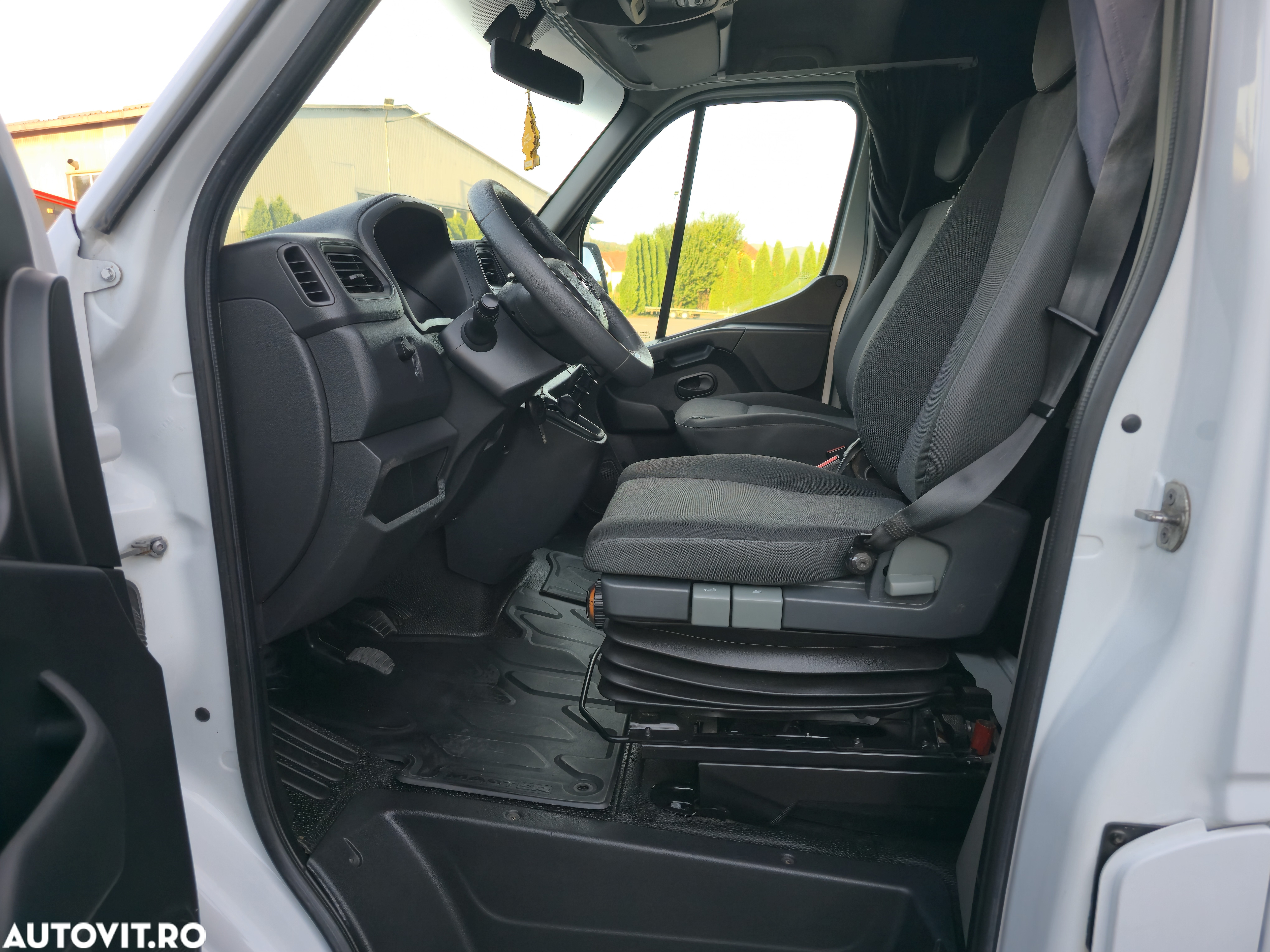 Renault Master - 10