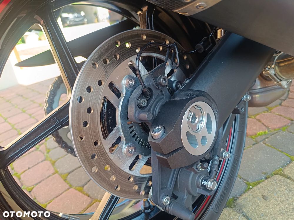 Kawasaki Ninja 1000 SX - 31