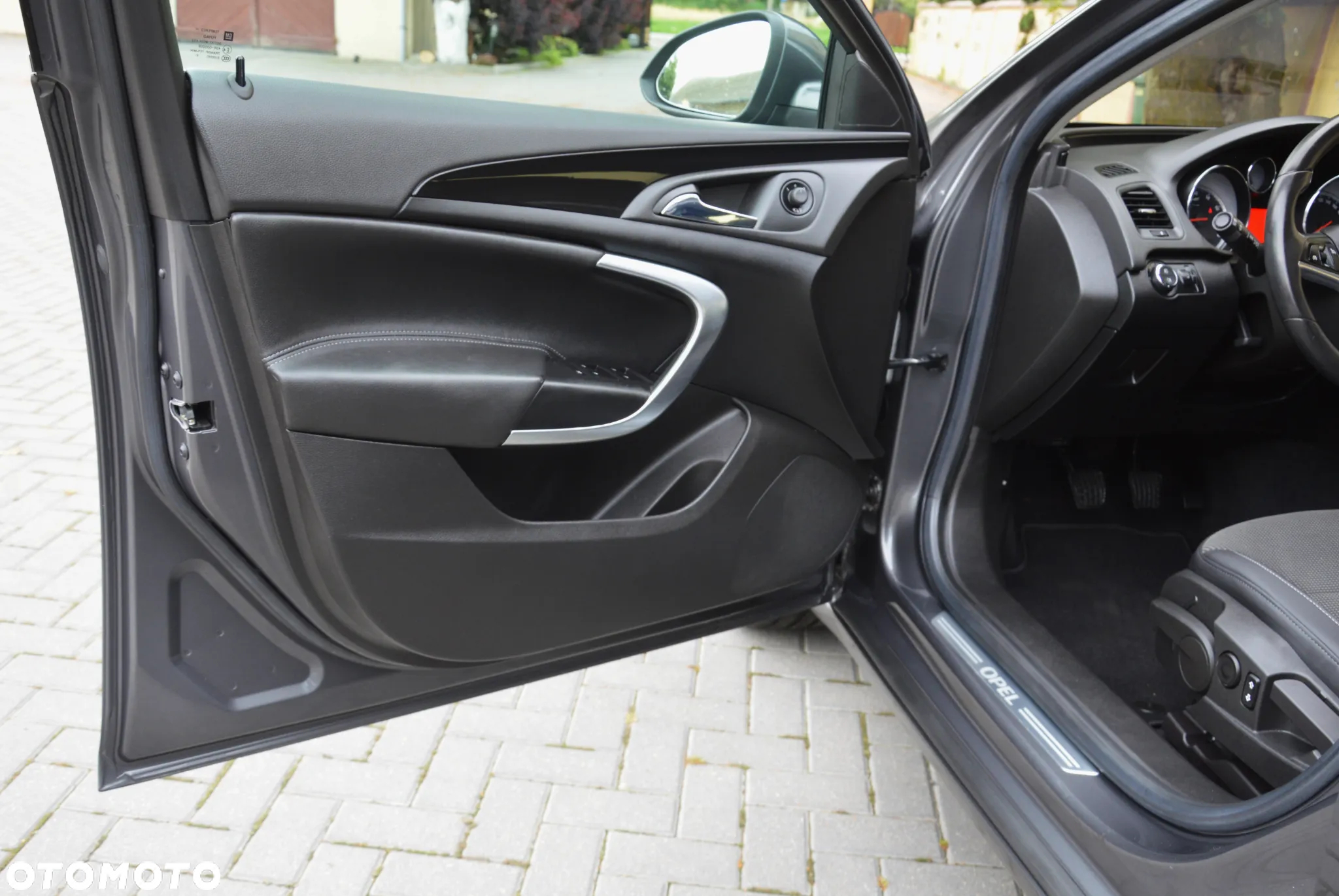 Opel Insignia 1.8 Cosmo - 15