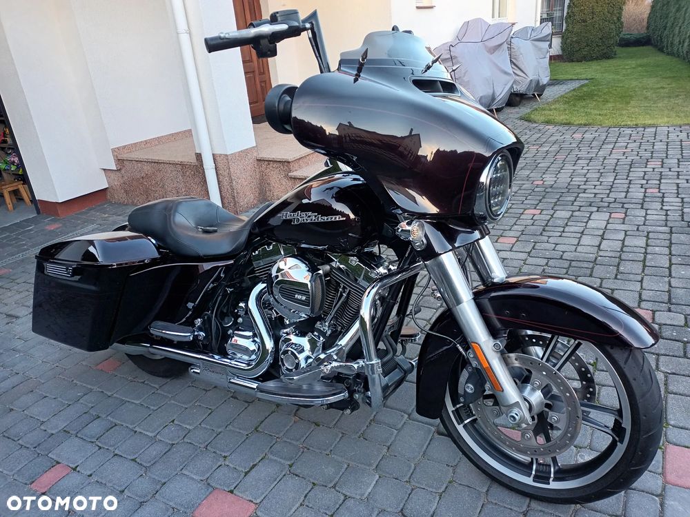 Harley-Davidson Touring Street Glide