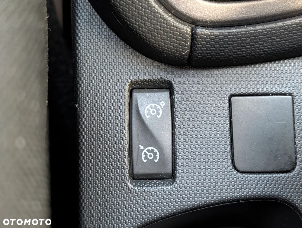 Renault Clio 0.9 Energy TCe Limited EU6 - 25