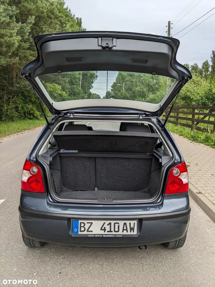 Volkswagen Polo 1.2 Comfortline - 22