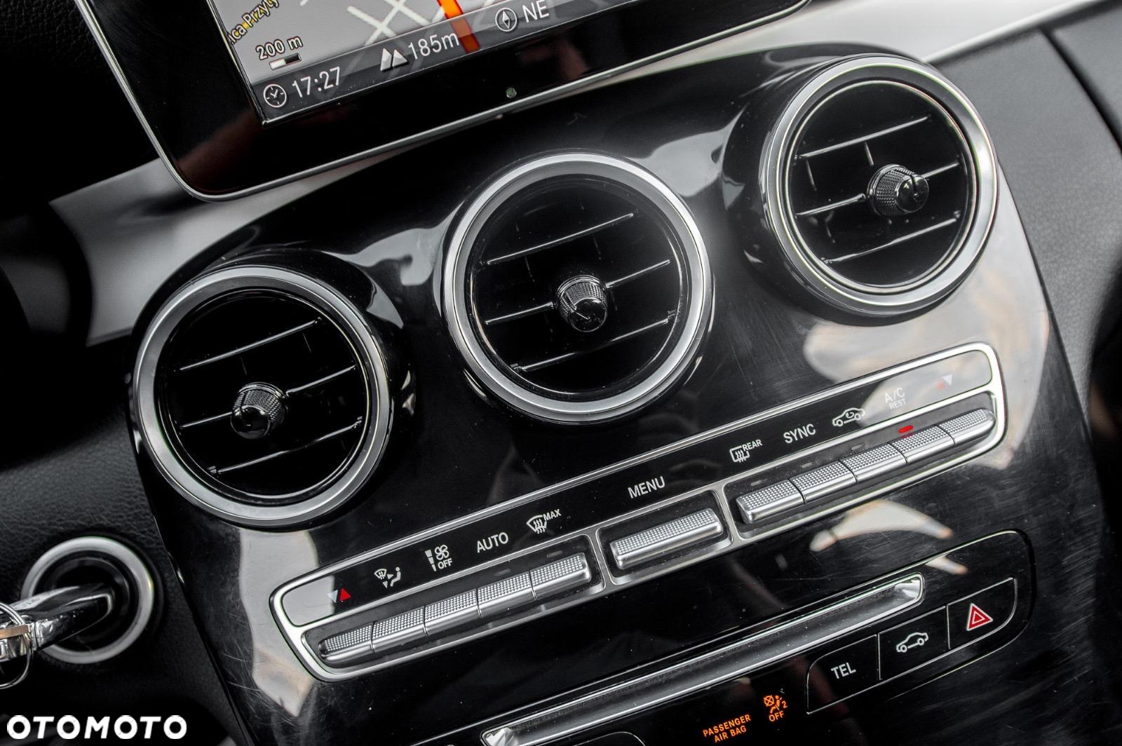 Mercedes-Benz Klasa C 220 d 4-Matic 9G-TRONIC - 30