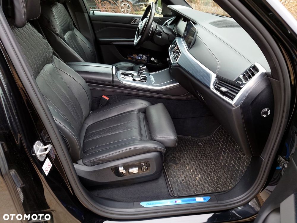 BMW X5 xDrive40d - 9