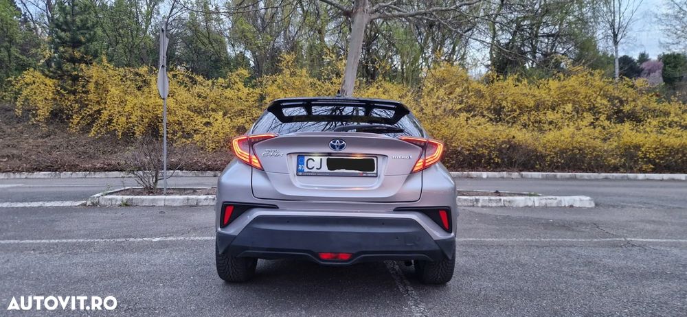 Toyota C-HR - 5