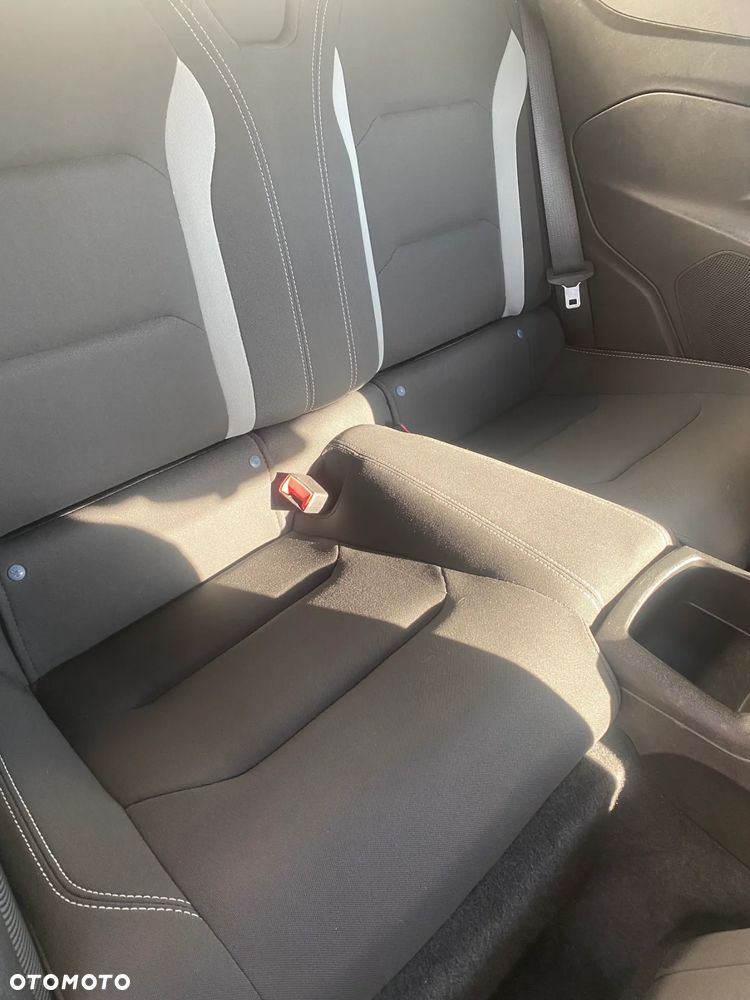 Chevrolet Camaro Touring 2.0 - 9