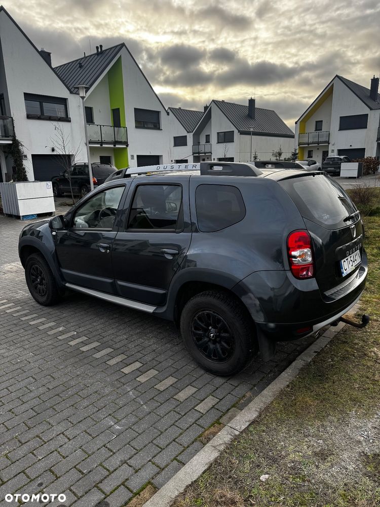 Dacia Duster 1.6 SCe Laureate S&S - 4