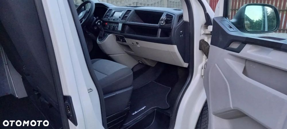 Volkswagen Caravelle 2.0 TDI L1 Comfortline DSG - 14