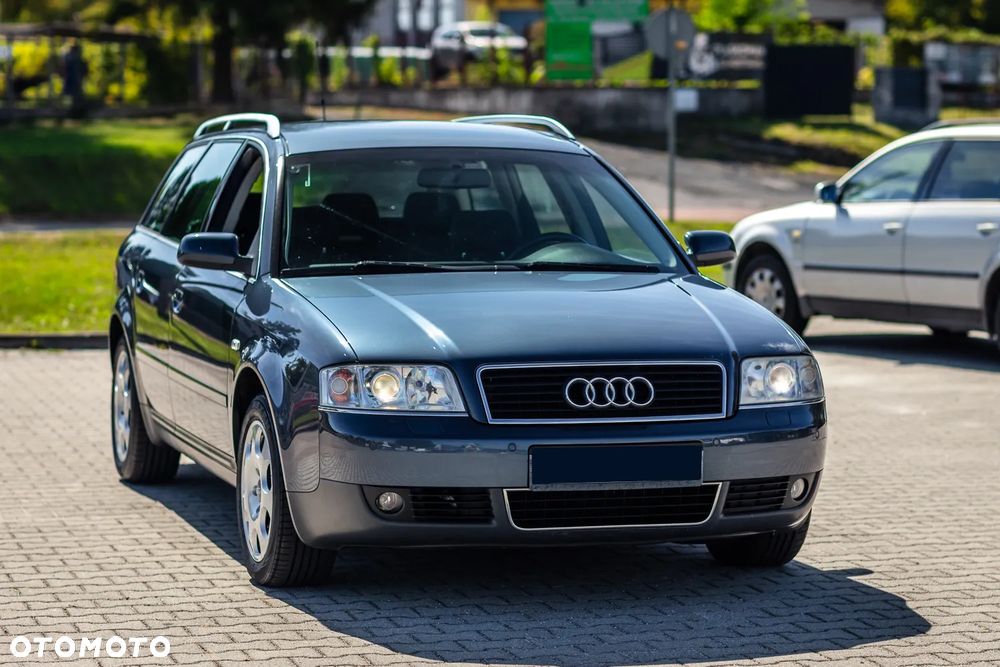 Audi A6 Avant 2.5 TDI - 11