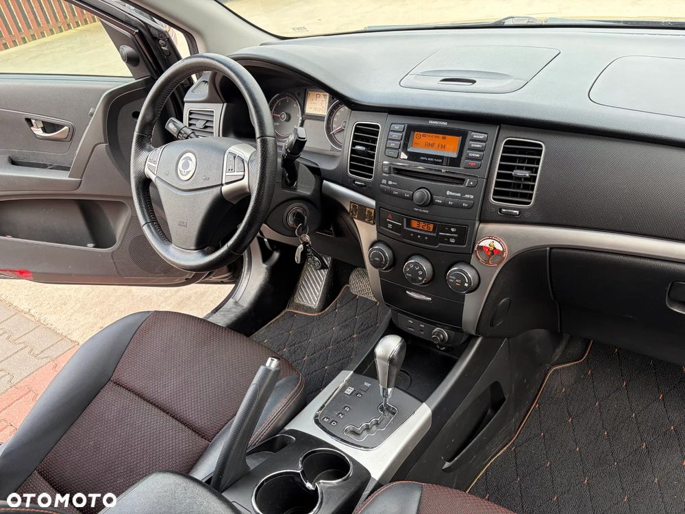 SsangYong/KGM Korando 2.0 E-XDi DPF 2WD Automatik Sapphire - 22