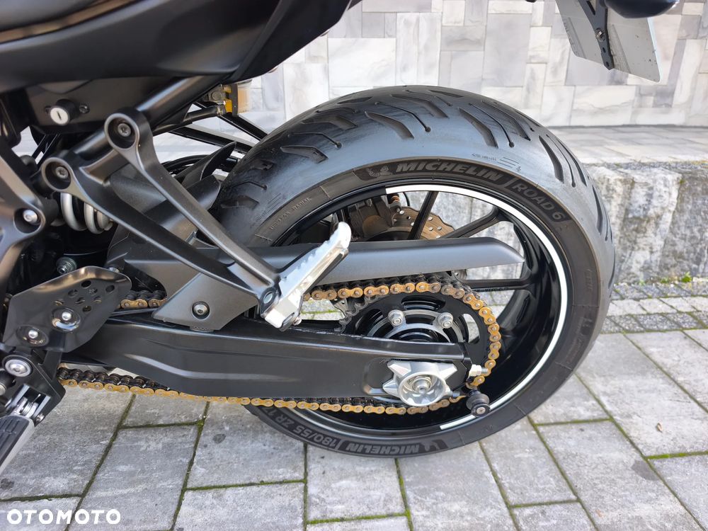 Yamaha MT - 16