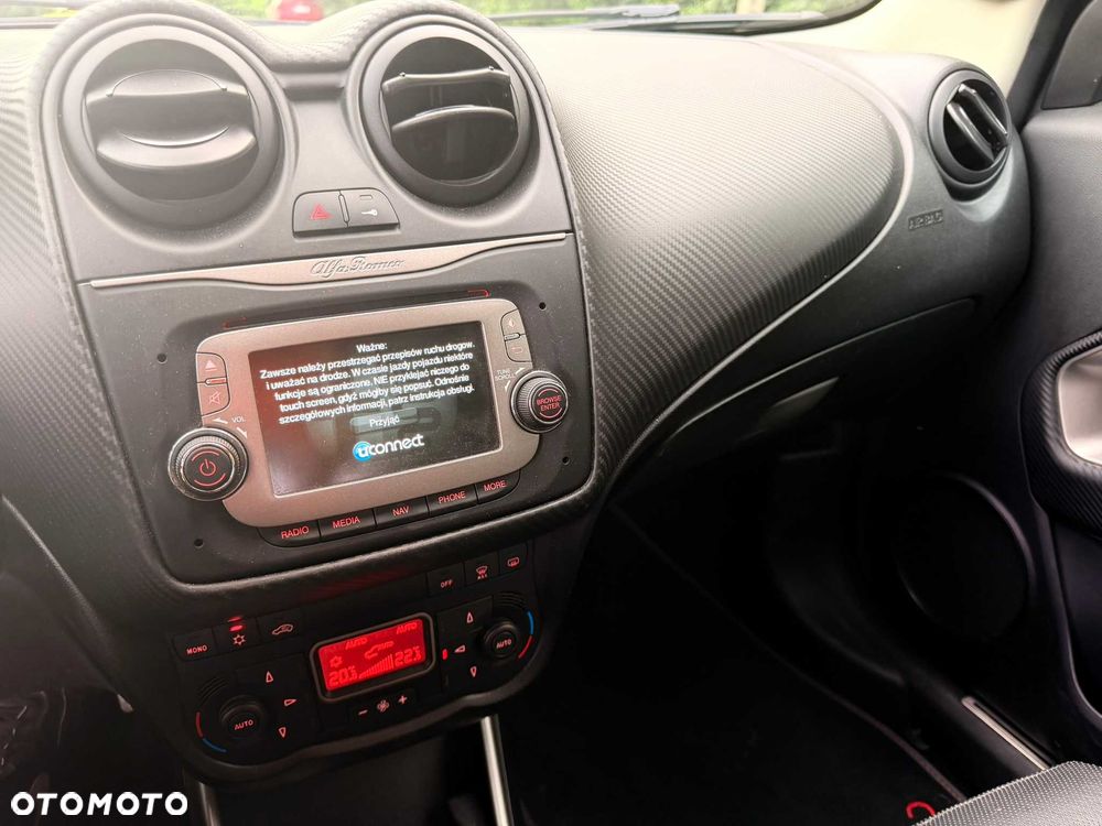 Alfa Romeo Mito - 8