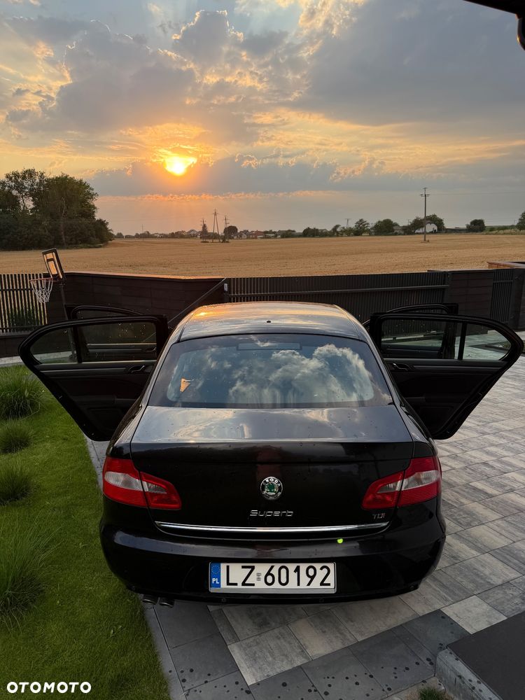 Skoda Superb 2.0 TDI Comfort - 3