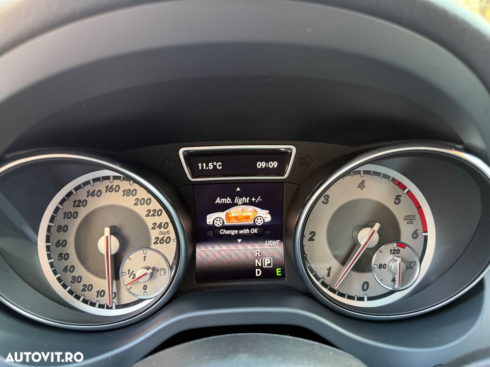 Mercedes-Benz CLA 220 - 17