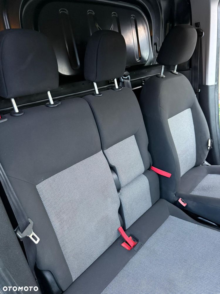 Fiat Doblo - 8