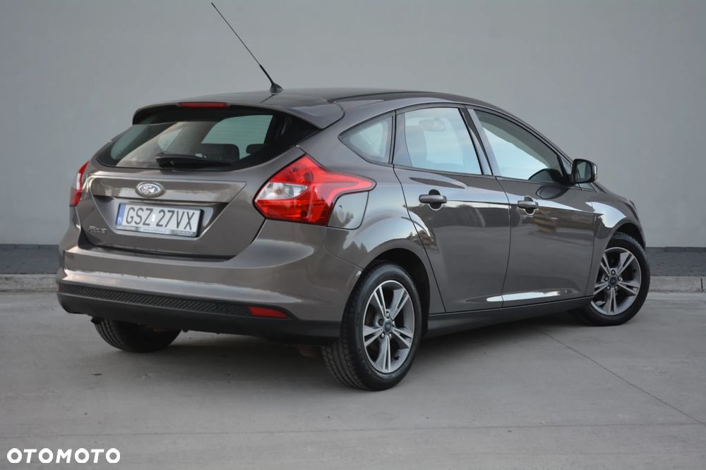 Ford Focus - 14