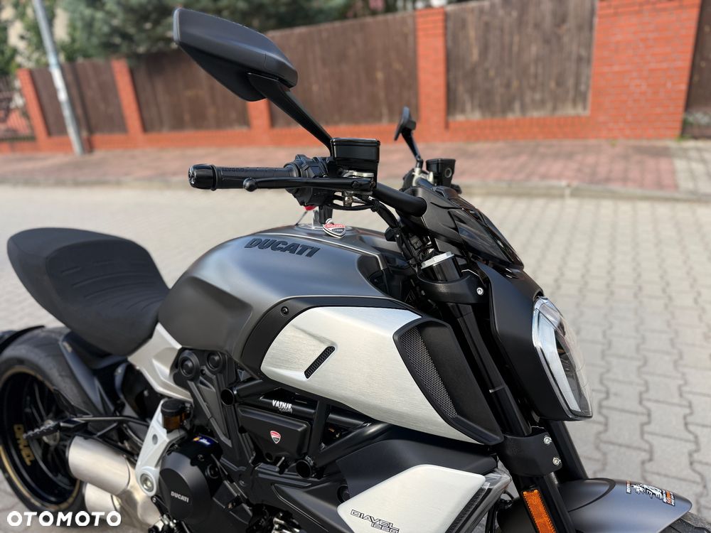 Ducati Diavel - 2