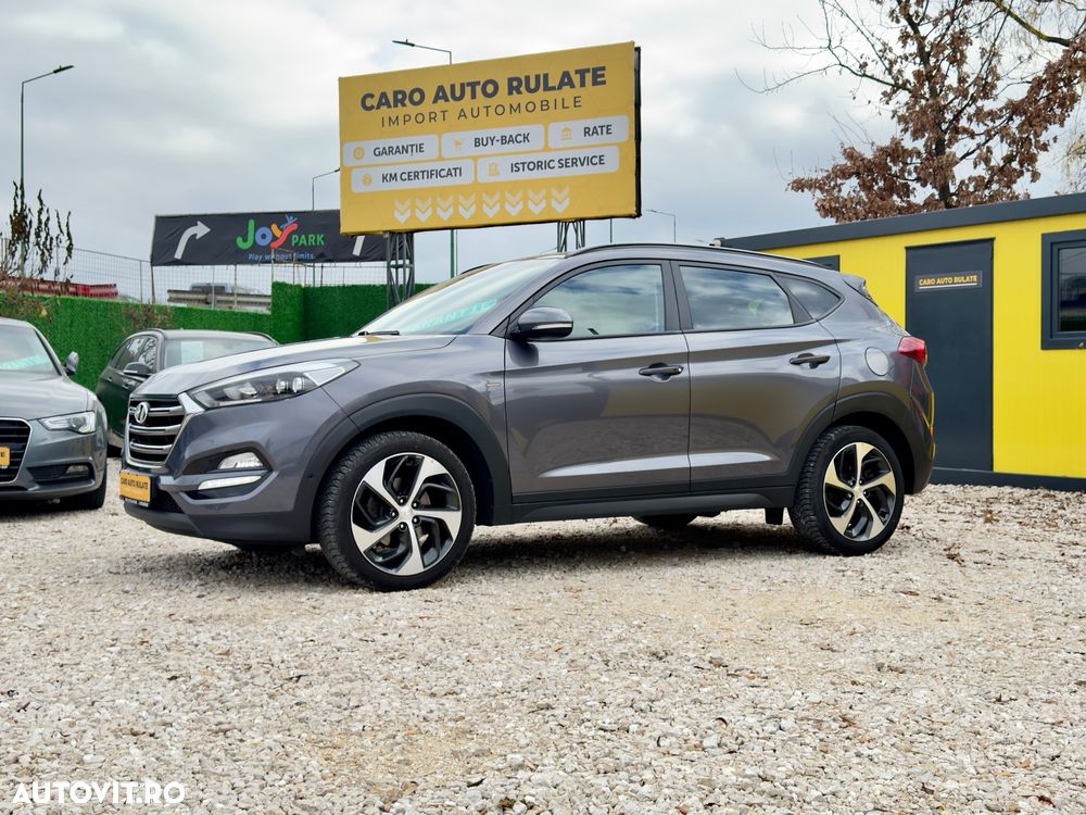 Hyundai Tucson 2.0 CRDI 4WD Automatik Premium - 2