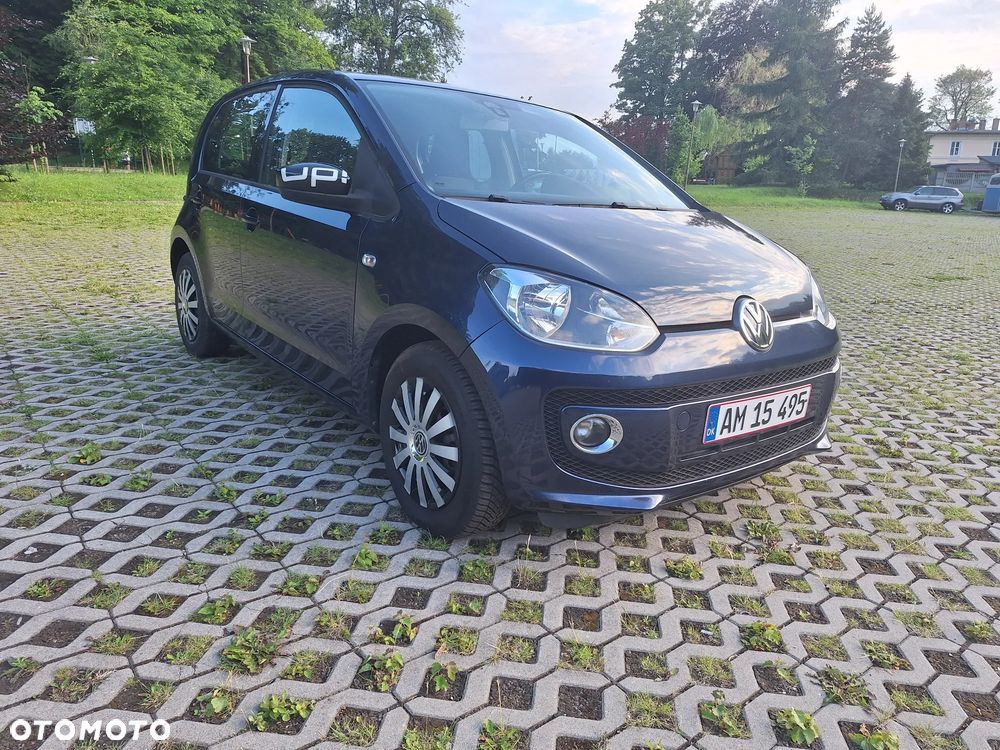 Volkswagen up! United - 24