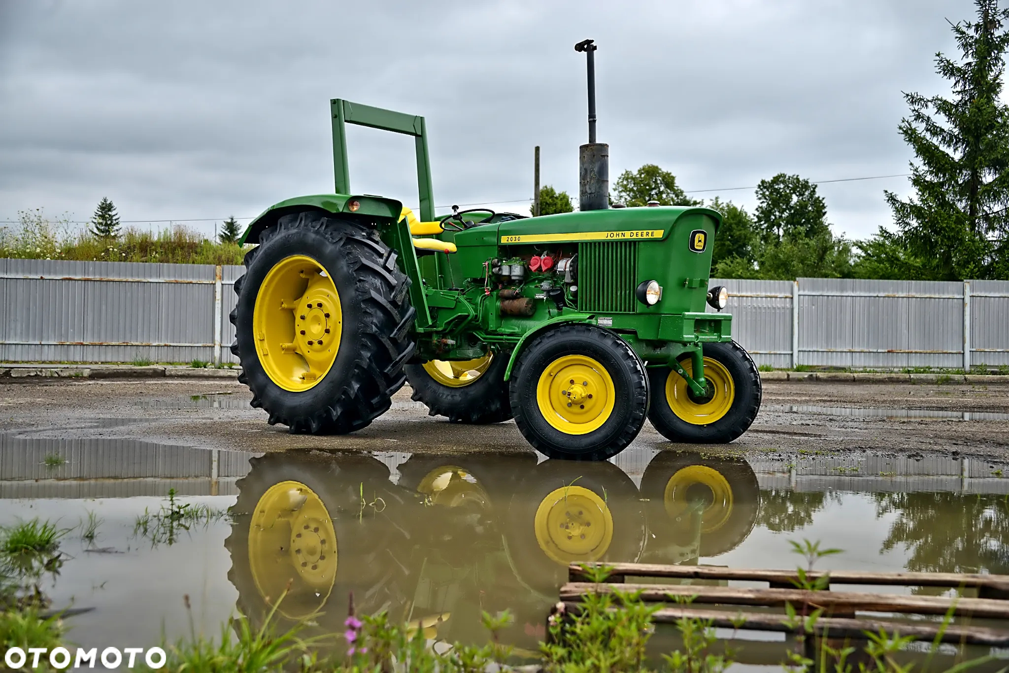 John Deere 2030 S - 14