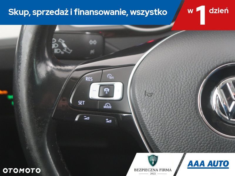 Volkswagen Passat Variant - 18