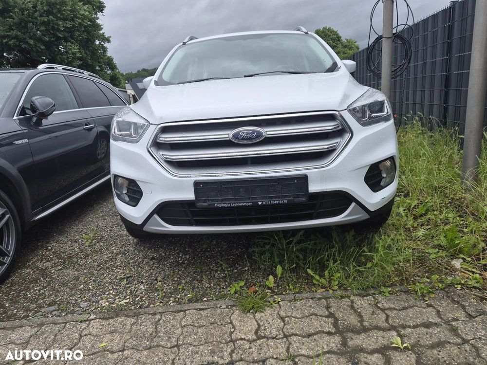 Ford Kuga 2.0 TDCi 4x4 Aut. Cool & Connect - 2