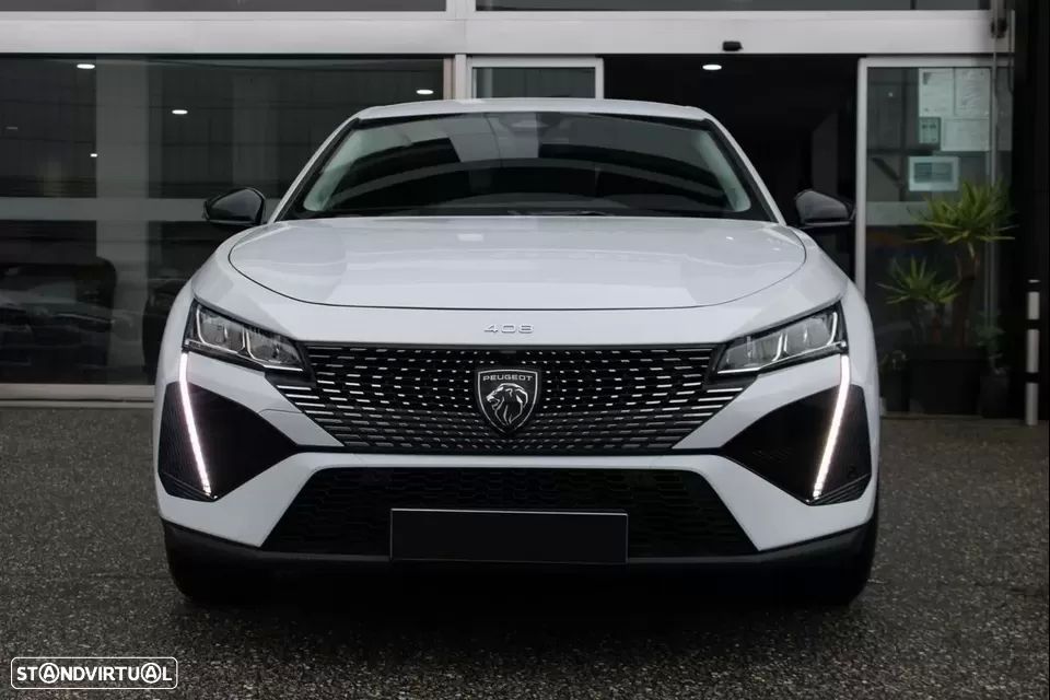 Peugeot 408 1.2 PureTech Allure EAT8 - 24